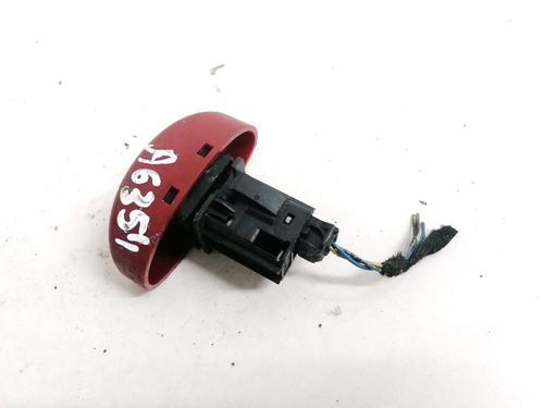 Warning switch FORD FOCUS II (DA_, HCP, DP) 2.0 TDCi | BP35551135I22 - Image 2