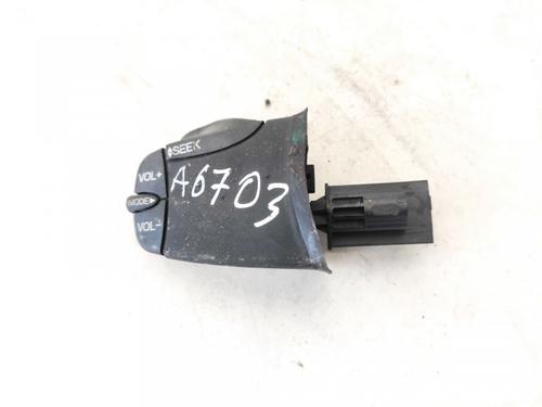 Used Steering wheel controls Steering wheel controls 35560402 35560402