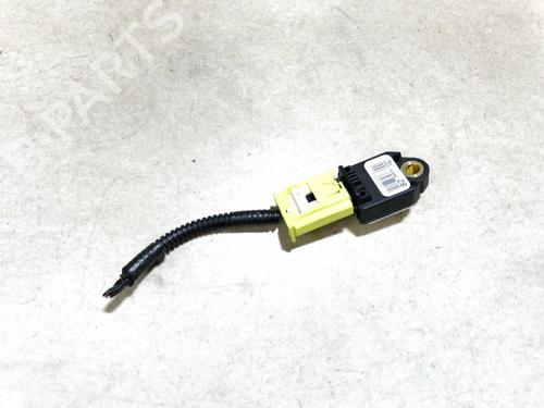 Used Electronic module Electronic module TOYOTA AURIS (_E15_) 2.0 D-4D (ADE150_, ADE150R) (126 hp) 33061387 33061387