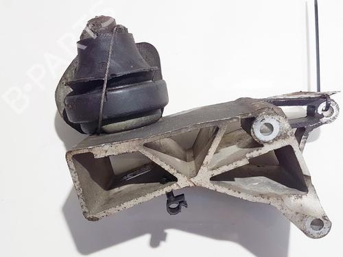 Used Engine mount Engine mount VOLVO S60 I (384) 2.4 (140 hp) 33109367 33109367