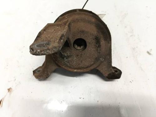 Used Engine mount Engine mount OPEL ASTRA G Hatchback (T98) 1.6 16V (F08, F48) (101 hp) 32567684 32567684