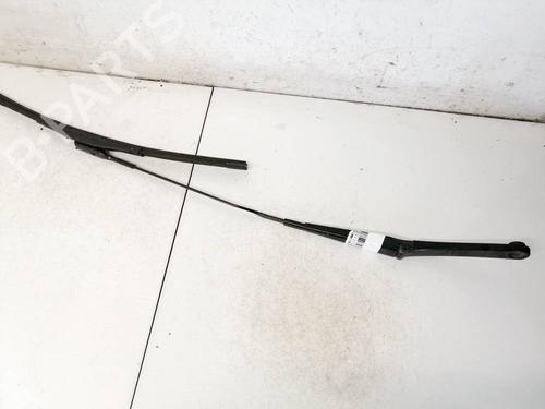 Used Front windshield wiper arm Front windshield wiper arm 32583351 32583351