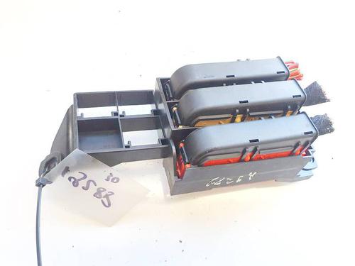 Fuse box AUDI Q7 (4LB) 3.0 TDI quattro | BP32956178E1 - Image 3