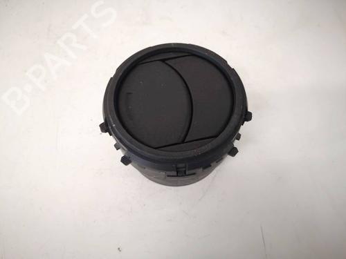 Luftventilen Luftventilen TOYOTA YARIS (_P9_) 1.4 D-4D (NLP90_, NLP90R) (90 hp) 33815131 33815131