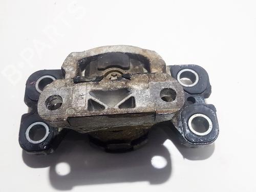 Used Engine mount Engine mount LAND ROVER FREELANDER 2 (L359) 2.2 TD4 4x4 (150 hp) 33101802 33101802