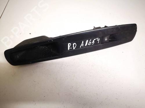 Used Switch RENAULT GRAND SCÉNIC II (JM0/1_) 1.9 dCi (JM14) (131 hp) 32622533