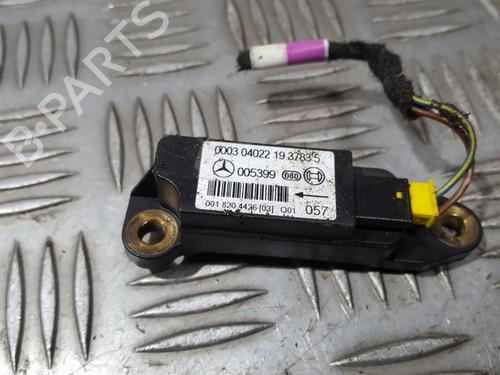 Used Electronic module Electronic module MERCEDES-BENZ CLK (C209) CLK 270 CDI (209.316) (170 hp) 33503701 33503701