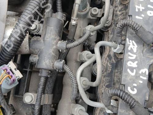 Used Injection rail Injection rail 39253936 39253936