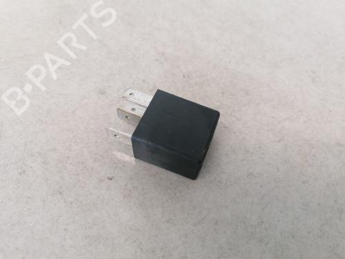 other-opel-zafira-a-mpv-t98-1999-2000-2001-2002-2003-2004-2005-2006-33069321 main image