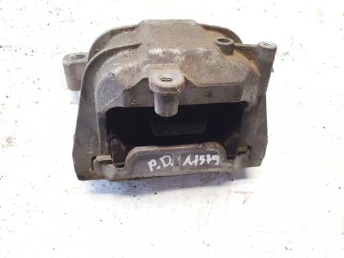 Used Engine mount Engine mount VW TOURAN (1T1, 1T2) 1.9 TDI (100 hp) 32889918 32889918