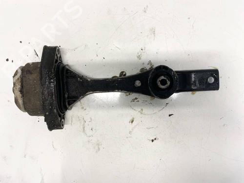 Used Engine mount Engine mount VW BORA I (1J2) 1.9 TDI (115 hp) 32575986 32575986
