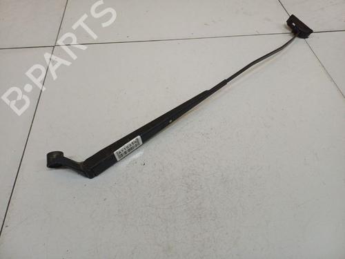 Used Front windshield wiper arm Front windshield wiper arm 36852443 36852443