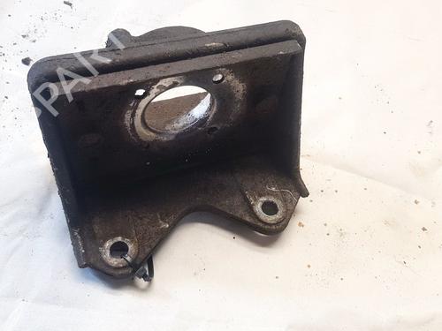 Støtte Støtte RENAULT MASTER II Bus (JD) 2.8 dTI (JD0B, JD0F, JD1B, JD1F) (114 hp) 32881503 32881503