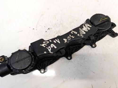 Used Valve cover Valve cover 38494180 38494180