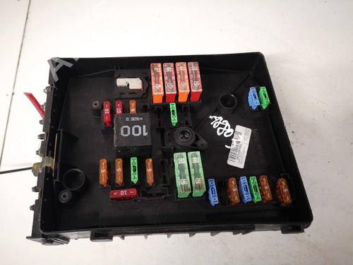 Used Fuse box Fuse box SKODA OCTAVIA II (1Z3) 1.9 TDI (105 hp) 32931362 32931362