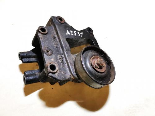 Used Support HYUNDAI TRAJET (FO) 2.0 (136 hp) 33085050