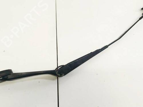 front-windshield-wiper-arm-ford-focus-iii-2010-2011-2012-2013-2014-2015-2016-2017-2018-2019-2020-32624698 main image