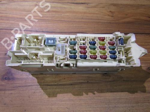fuse-box-mazda-323-f-vi-hatchback-bj-1998-1999-2000-2001-2002-2003-2004-33480983 main image