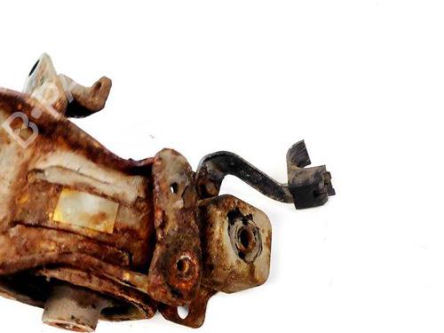 Engine mount TOYOTA COROLLA Saloon (_E12_) 1.4 D-4D (NDE120_, NDE120R) | BP32937149M89 - Image 3