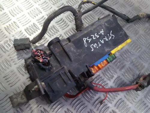 Used Fuse box Fuse box CHRYSLER STRATUS (JA) 2.0 16V (133 hp) 33492332 33492332