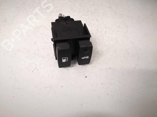 Used Switch Switch 36828446 36828446