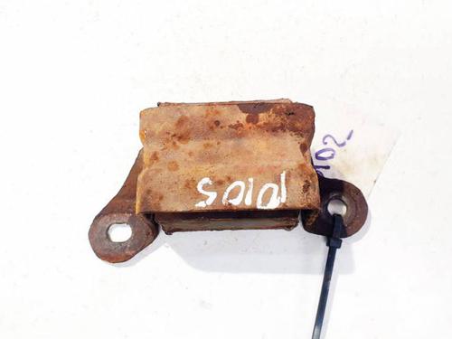 Used Engine mount Engine mount TOYOTA YARIS (_P1_) 1.4 D-4D (NLP10_, NLP10R) (75 hp) 32577629 32577629