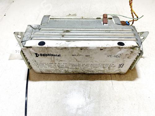 airbag-passager-citroen-c5-i-dc_-2001-2002-2003-2004-2005-33101122 main image