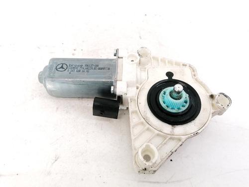 Used Right front window motor Right front window motor MERCEDES-BENZ B-CLASS Sports Tourer (W245) B 200 TURBO (245.234) (193 hp) 35410272 35410272