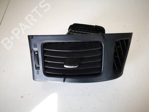 air-vent-hyundai-i30-estate-fd-2007-2008-2009-2010-2011-2012-32961774 main image
