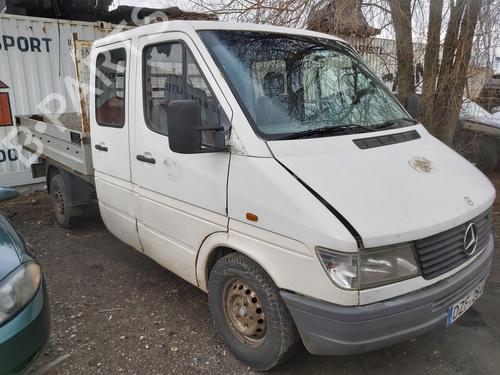 Used Parts MERCEDES-BENZ SPRINTER 2-t Van (B901, B902) 210 D (901.461, 901.462, 902.461, 902.462) (102 hp) 4477034