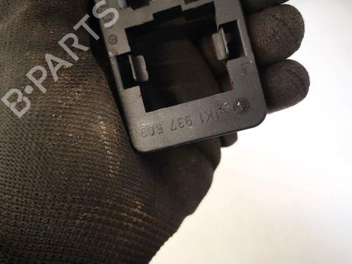 Fuse box VW PASSAT B6 (3C2) 2.0 TDI | BP36506580E1 - Image 3