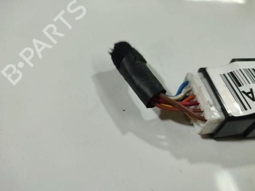 Warning switch HYUNDAI SANTA FÉ II (CM) 2.2 CRDi GLS | BP34915708I22 - Image 2