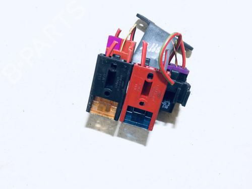 Fuse box AUDI A6 C5 (4B2, 4B4) 2.5 TDI quattro | BP33078568E1 - Image 2