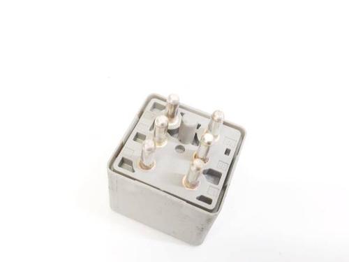 Electronic sensor AUDI 80 B4 Saloon (8C2) 1.9 TDI | BP32620499M84 - Image 2