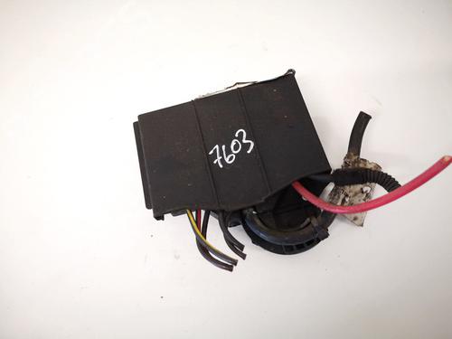 Used Fuse box Fuse box OPEL ASTRA G Hatchback (T98) 2.0 DTI 16V (F08, F48) (101 hp) 32889870 32889870