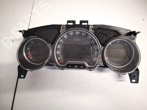 Used Instrument cluster Instrument cluster 35162407 35162407