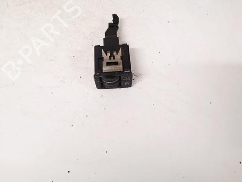 Used Switch Switch VW PASSAT B6 (3C2) 1.9 TDI (105 hp) 35465531 35465531
