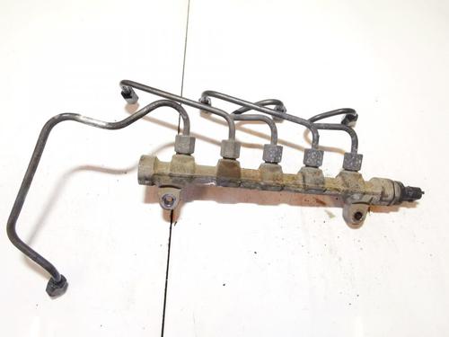 Used Injection rail Injection rail HYUNDAI i30 Estate (FD) 1.6 CRDi (116 hp) 35500950 35500950