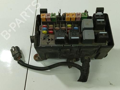 Used Fuse box Fuse box FORD TRANSIT Van (FA_ _) 2.2 TDCi (140 hp) 33489457 33489457