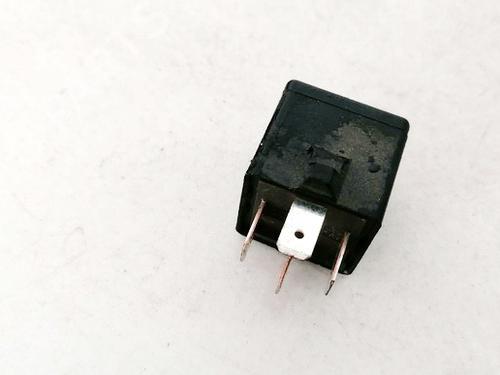 Used Electronic sensor Electronic sensor MITSUBISHI CARISMA (DA_) 1.9 DI-D (DA5A) (102 hp) 33071382 33071382
