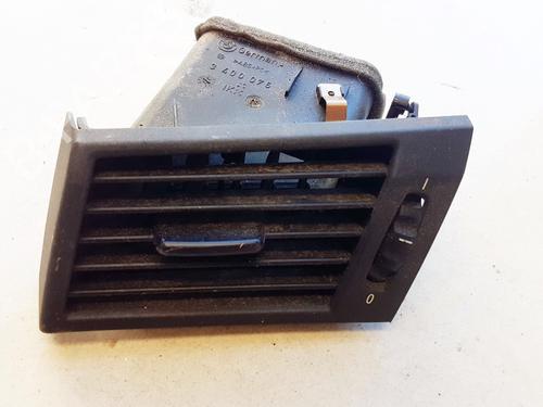 Used Air vent Air vent BMW X3 (E83) 3.0 i xDrive (231 hp) 33105561 33105561