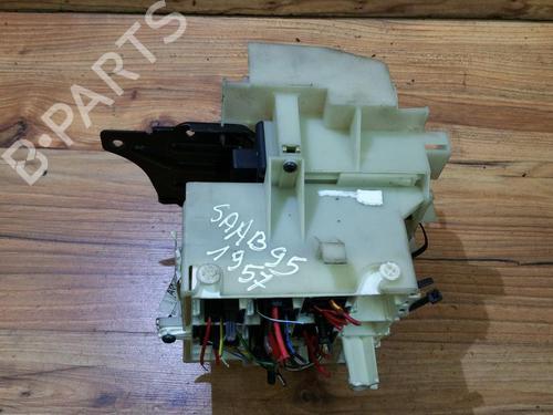 Used Fuse box Fuse box SAAB 9-5 (YS3E) 2.0 t (150 hp) 33479318 33479318