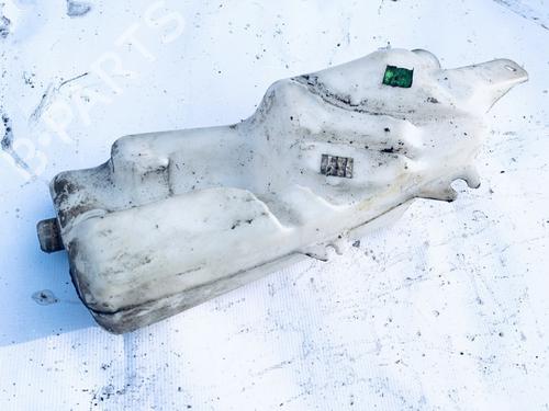 windscreen-washer-tank-renault-clio-iii-br01-cr01-2005-2006-2007-2008-2009-2010-2011-2012-2013-2014-35570784 main image