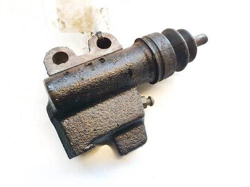 Used Clutch slave cylinder Clutch slave cylinder 34797789 34797789
