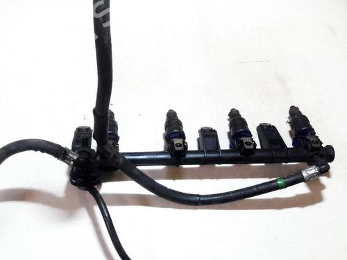 Used Injection rail Injection rail 35635808 35635808