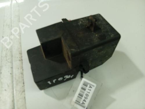 Used Fuse box Fuse box VW GOLF IV (1J1) 1.9 TDI (90 hp) 32535368 32535368