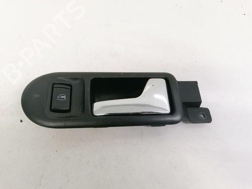 Used Front right interior door handle Front right interior door handle 35437193 35437193