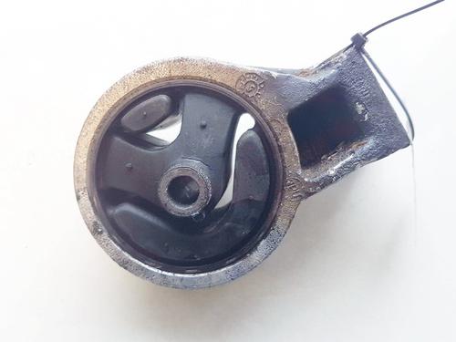 Used Engine mount Engine mount MITSUBISHI CARISMA (DA_) 1.6 (DA1A) (90 hp) 33098617 33098617