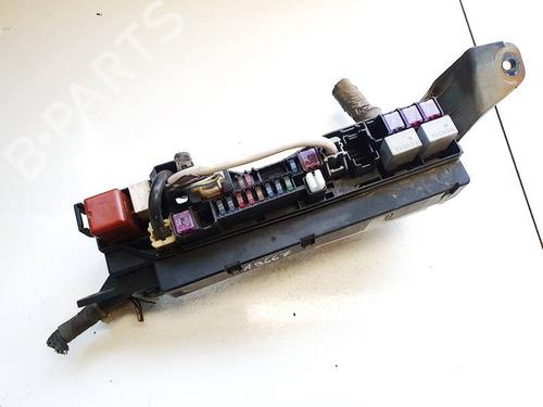 Used Fuse box Fuse box TOYOTA COROLLA (_E12_) 2.0 D-4D (CDE120R, CDE120L_) (110 hp) 32627920 32627920