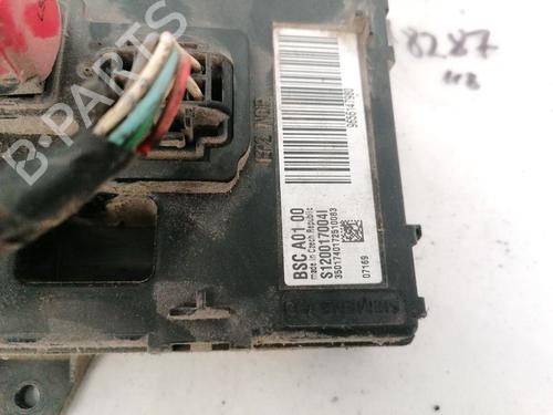 Fuse box CITROËN C5 II (RC_) 1.6 HDi (RC8HZB) | BP32912983E1 - Image 3